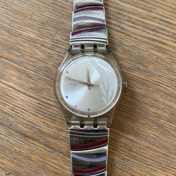 Swatch Watch Women’s Vintage Silver and Purple and white In EUC ! Needs battery - Picture 3 of 7